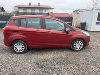 Gebraucht Ford B-MAX SYNC Edition 101 PS (74 kW) 2016 Rot Van / Kleinbus