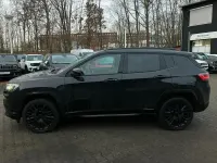 Käytetty Jeep Compass 131 HP (96 kW) 2023 Musta Katumaasturi