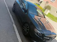 Gebraucht Mercedes E220 194 PS (142 kW) 2019 Schwarz Coupé