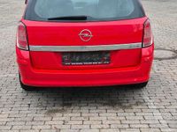 Gebraucht Opel Astra 110 PS (80 kW) 2010 Rot Kombi