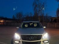 Second-hand Mercedes ML350 258 CP (189 kW) 2012 Argintiu SUV