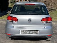 Gebraucht VW Golf VI Trendline 102 PS (75 kW) 2009 Silber Kleinwagen