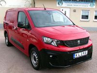 Gebraucht Peugeot Partner Premium 102 PS (75 kW) 2011 Wein rot Van / Kleinbus