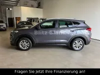 Gebraucht Hyundai Tucson Intro Edition 116 PS (85 kW) 2015 Grau SUV