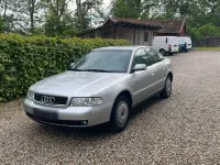 Używany Audi A4 101 KM (74 kW) 2000 Srebrny Sedan/Limuzyna