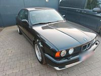Gebraucht BMW M5 315 PS (231 kW) 1990 Schwarz Limousine