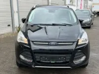 Używany Ford Kuga SYNC Edition 150 KM (110 kW) 2015 Czarny SUV