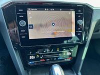 Gebraucht VW Passat Elegance 200 PS (147 kW) 2020 Mangangrau metallic Kombi