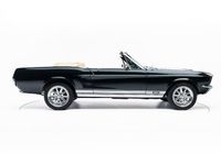 Second-hand Ford V8 230 CP (169 kW) 1967 Albastru Cabrio