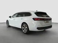 Gebraucht VW Passat IQ Drive 150 PS (110 kW) 2026 Weiß Kombi