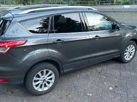 Gebraucht Ford Kuga Titanium 150 PS (110 kW) 2015 Grau SUV