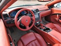 gebraucht Maserati GranCabrio V8 Cabrio 2011 weiß mit TÜV