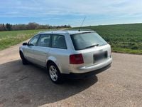 Second-hand Audi A6 150 CP (110 kW) 2001 Argintiu Break