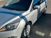 Usata Ford Focus 105 CV (77 kW) 2009 Grigio Utilitaria