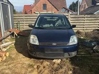 Gebraucht Ford Fiesta 60 PS (44 kW) 2003 Blau Kleinwagen