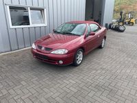 Gebraucht Renault Mégane Cabriolet 95 PS (69 kW) 1999 Rot Cabrio