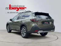 Neu Subaru Outback Platinum 169 PS (124 kW) 2026 Grün Limousine