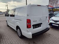 Gebraucht Peugeot Expert 179 PS (131 kW) 2024 Weiß Van