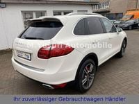 Gebraucht Porsche Cayenne 211 PS (155 kW) 2010 Weiß SUV