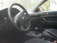 Gebraucht VW Passat 102 PS (75 kW) 2001 Rot Limousine