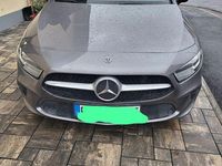 Gebraucht Mercedes A200 163 PS (119 kW) 2019 Grau Limousine