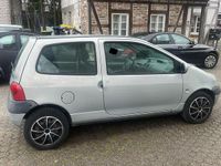 Gebraucht Renault Twingo 75 PS (55 kW) 2003 Silber Kleinwagen