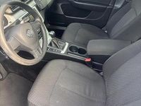 Gebraucht VW Passat 122 PS (89 kW) 2011 Grau Kombi