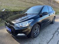 Gebraucht Hyundai i20 YES! 101 PS (74 kW) 2017 Schwarz Limousine