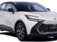 Neu Toyota C-HR 140 PS (102 kW) 2025 Schneeweiß/ dach schwarz SUV