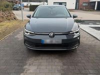 Gebraucht VW Golf VIII Style 150 PS (110 kW) 2021 Grau Kleinwagen