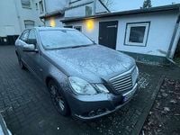 Gebraucht Mercedes E220 Elegance 170 PS (125 kW) 2010 Grau Limousine