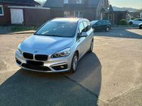 Gebraucht BMW 218 Gran Tourer Advantage 150 PS (110 kW) 2017 Silber Van / Kleinbus