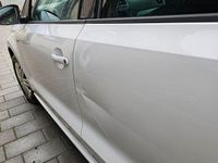 Gebraucht VW Polo Comfortline 90 PS (66 kW) 2015 Weiß Kleinwagen