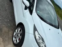 Gebraucht Ford Fiesta 81 PS (59 kW) 2009 Weiß Kleinwagen