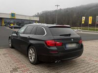 Gebraucht BMW 520 Comfort Edition 184 PS (135 kW) 2011 Schwarz Kombi