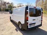 Gebraucht Opel Vivaro 145 PS (106 kW) 2018 Weiß Van / Kleinbus