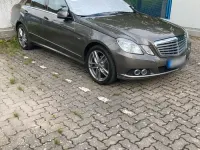 Gebraucht Mercedes E200 184 PS (135 kW) 2009 Silber Limousine