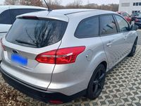 Gebraucht Ford Focus 125 PS (91 kW) 2018 Silber Kombi