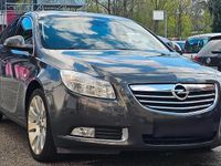 Gebraucht Opel Insignia 136 PS (100 kW) 2012 Grau Limousine