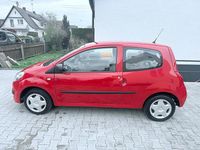 Second-hand Renault Twingo 58 CP (42 kW) 2011 Roșu Hatchback