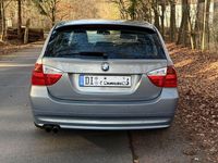 Gebraucht BMW 325 218 PS (160 kW) 2006 Silber Kombi