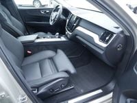 Gebraucht Volvo XC60 Inscription 392 PS (288 kW) 2019 Beige / luminous sand (metallic) SUV