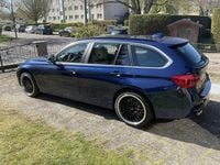 Gebraucht BMW 330 Advantage 258 PS (189 kW) 2018 Blau Kombi