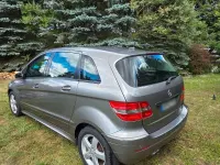 Gebraucht Mercedes B200 193 PS (141 kW) 2005 Grau Van / Kleinbus