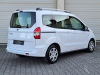 Gebraucht Ford Tourneo Courier 75 PS (55 kW) 2020 Weiß Van / Kleinbus