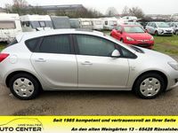 Gebraucht Opel Astra Active 140 PS (102 kW) 2013 Silber Limousine