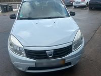 Gebraucht Dacia Sandero 75 PS (55 kW) 2009 Weiß Kleinwagen