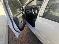 Second-hand Hyundai i10 67 CP (49 kW) 2015 Alb Hatchback