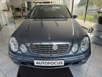 Gebraucht Mercedes E220 Elegance 150 PS (110 kW) 2004 Blau Limousine