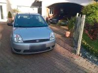 Gebraucht Ford Fiesta 60 PS (44 kW) 2005 Silber Kleinwagen